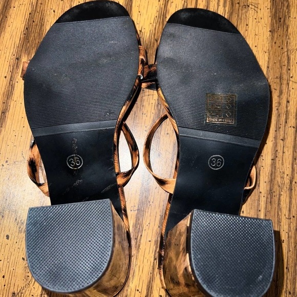 Cheetah Print Jellypop BKE Slip-On Shoes - Picture 7 of 7